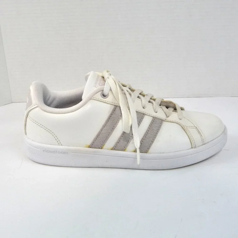 ADIDAS CLOUDFOAM LEATHER SNEAKERS SIZE 7